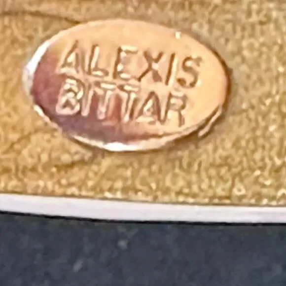 Alexis Bittar Iridescent Silver Lucite and Crystal Bangle Bracelet - Picture 8 of 10